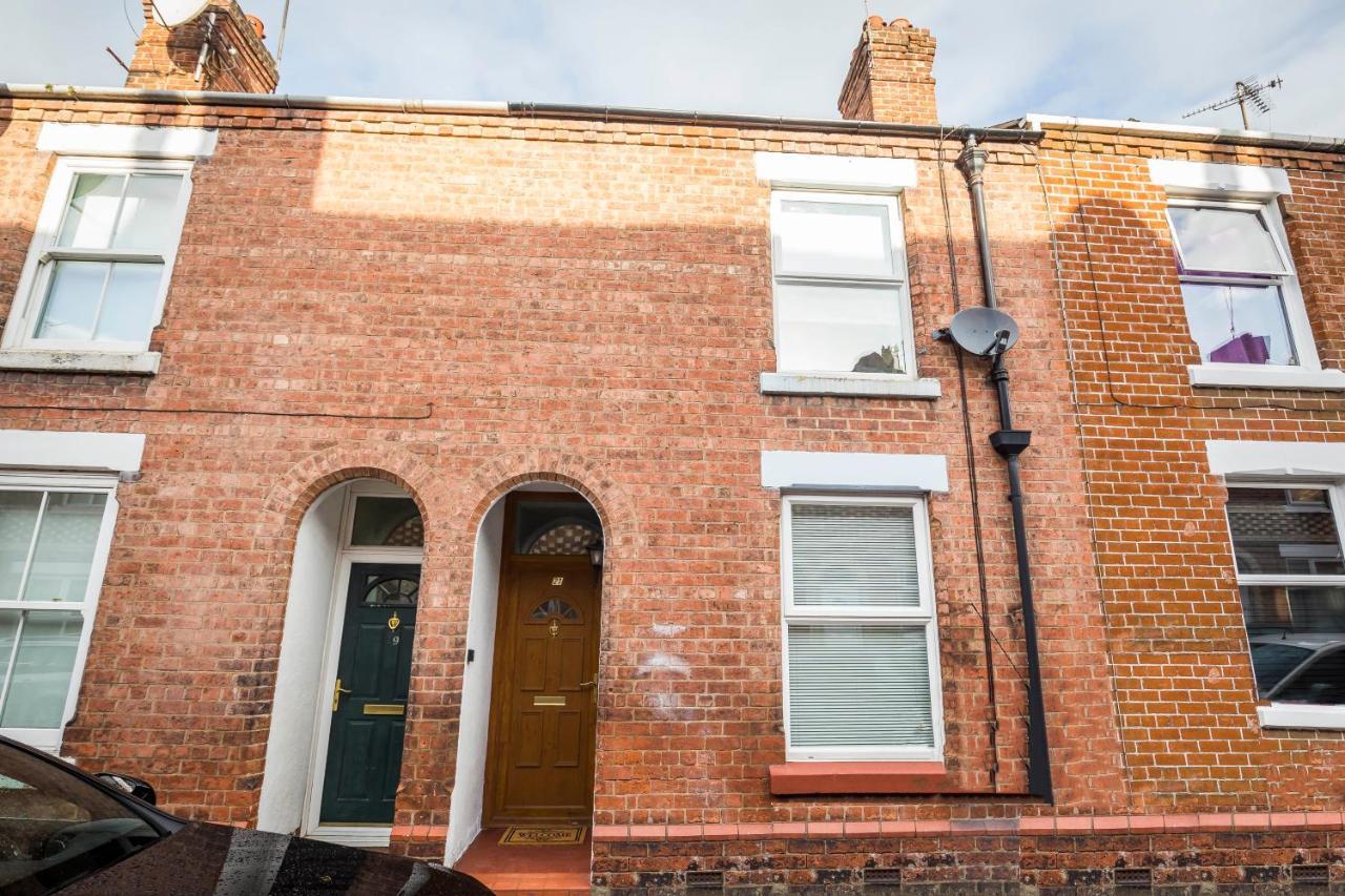 Spacious, Modern 4 Bed House Close To City Centre Chester Exterior foto